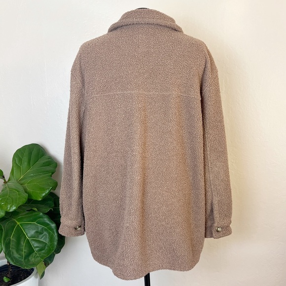 ✖️SOLD✖️•ABERCROMBIE & FITCH• Sherpa Shirt Jacket in Taupe Size XXL - Picture 2 of 14